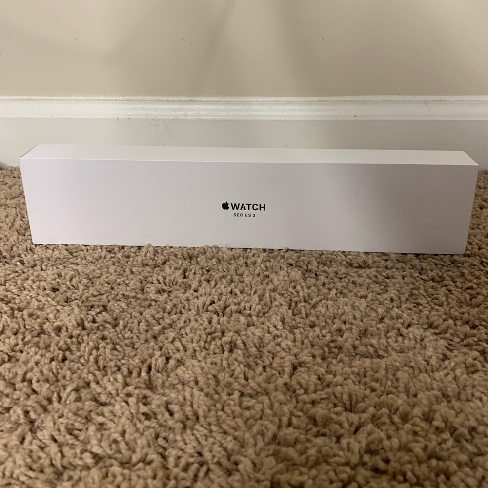 APPLE WATCH SERIES 3